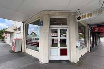 High Profile Corner Retail Opportunity – Dominion