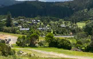 315 The Drive, Whangamata