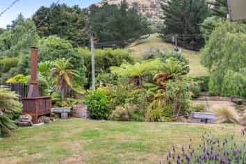 11 Factory Road, Little Akaloa