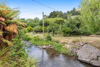 11 Factory Road, Little Akaloa