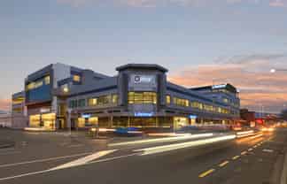 Prime 1,400m2* Office Space & Parking