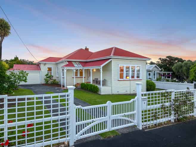 5 First Avenue, Stanley Point