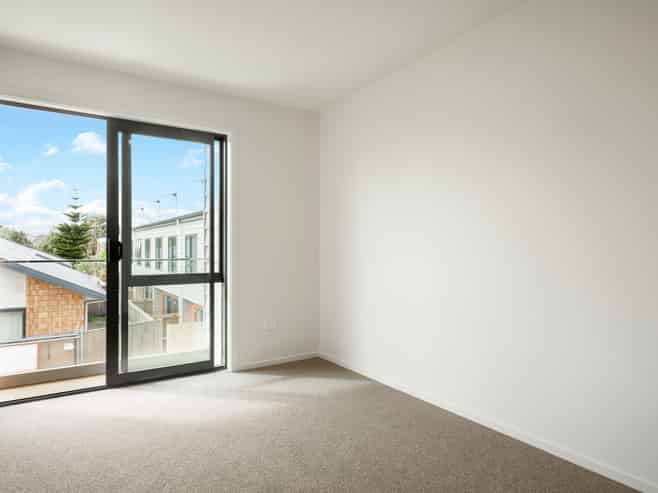 16/206 Old Farm Road, Hamilton East