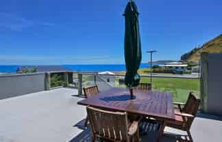 6 Argyle Street, Mahia