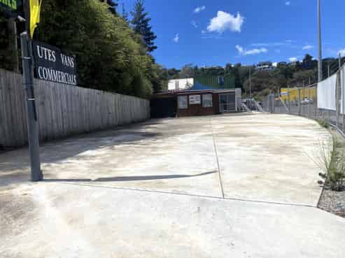 Corunna Bay – for lease or sale