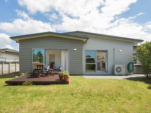 21 Browns Drive, Waihi Beach