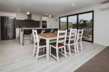 245 Parklands Avenue, Bell Block