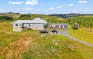 174 Hangapipi Road, Huntly