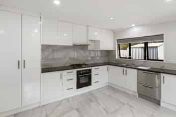 17a Goodwood Drive, Goodwood Heights