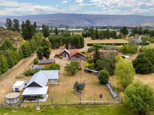 329 Dunstan Road, Alexandra