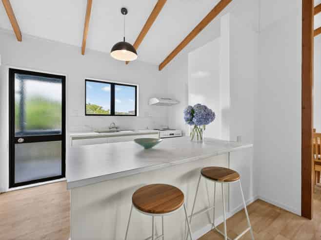 22b Bay Vista Drive, Red Beach