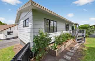 22b Bay Vista Drive, Red Beach