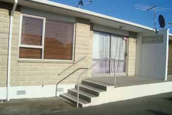 2/136 Nayland Road, Stoke