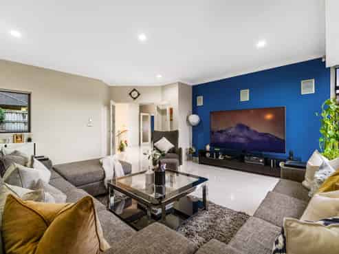 46 Coachman Drive, Flat Bush