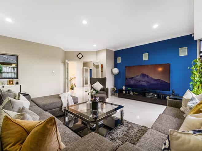 46 Coachman Drive, Flat Bush