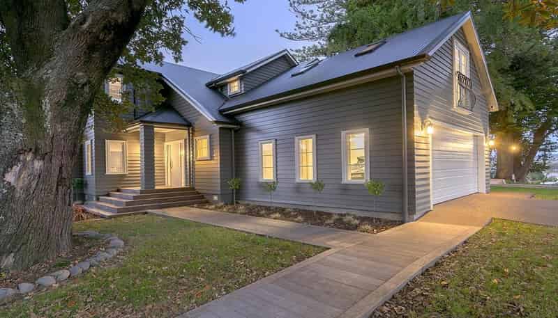 62A GRACE ROAD, Avenues