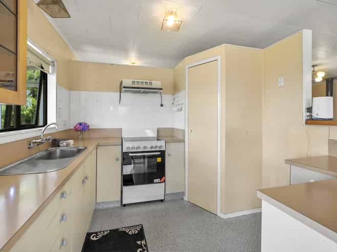 16 Piako Road, Turua