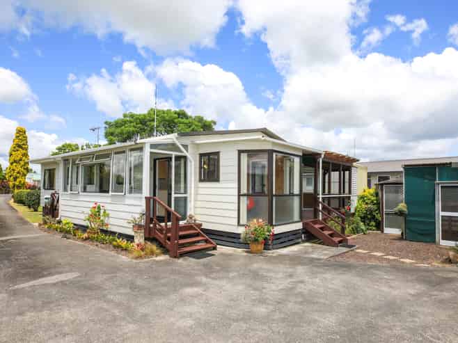 16 Piako Road, Turua