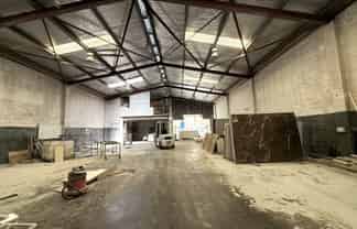 HIGH-PROFILE WAREHOUSE - CENTRAL WAIRAU VALLEY
