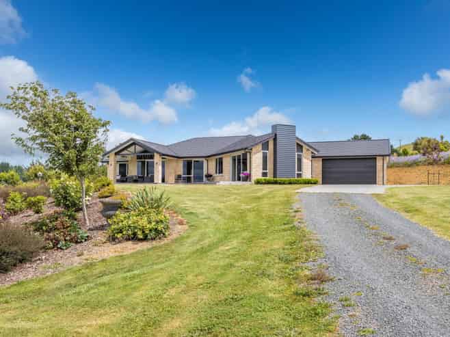 998 Limeworks Loop Road, Karamu