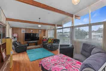 7 Heretaunga Street, Tikipunga