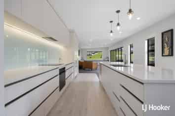 14B Citrus Ave, Waihi Beach