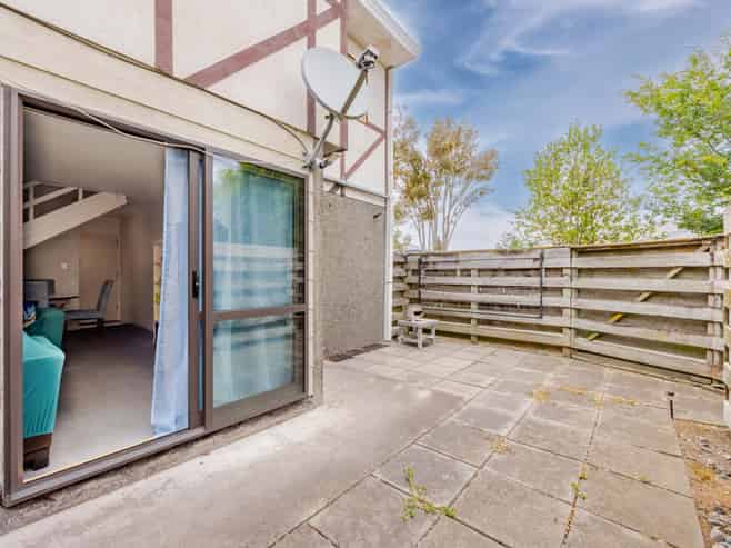 5/702 Grays Road, Mahora