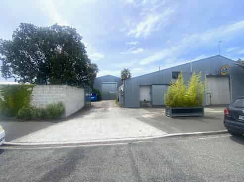 200sqm Ahuriri warehouse for lease
