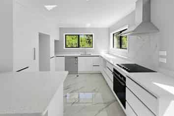 8 Winnie Close, Acacia Bay