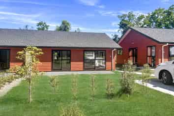 8 Winnie Close, Acacia Bay