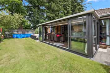 24 Riverholm Drive, Mangakakahi