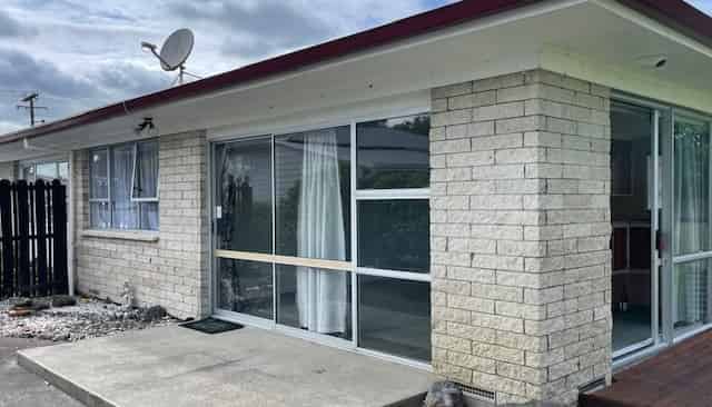 2/25 Scott Road, Papakura