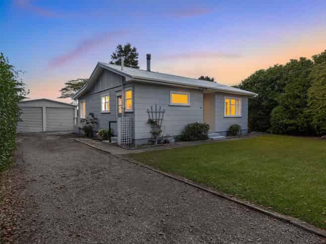 69 Bartholomew Road, LEVIN