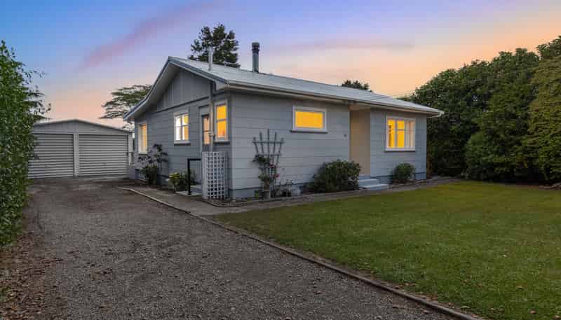 69 Bartholomew Road, LEVIN