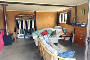 10 Oceanview Road, Great Barrier Island