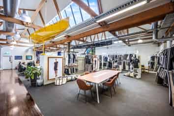 CHARACTER MORNINGSIDE OFFICE
