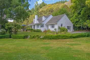 805 Cheltenham Hunterville Road, Waituna West