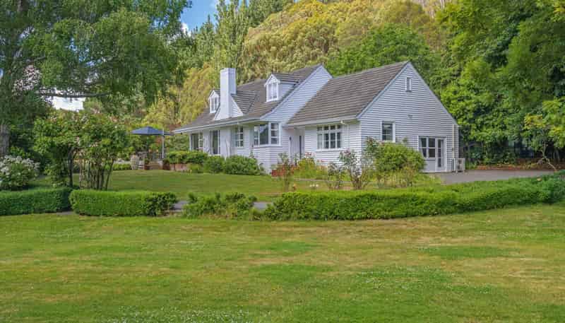 805 Cheltenham Hunterville Road, Waituna West