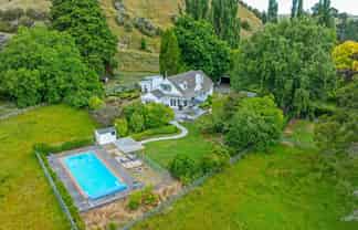 805 Cheltenham Hunterville Road, Waituna West