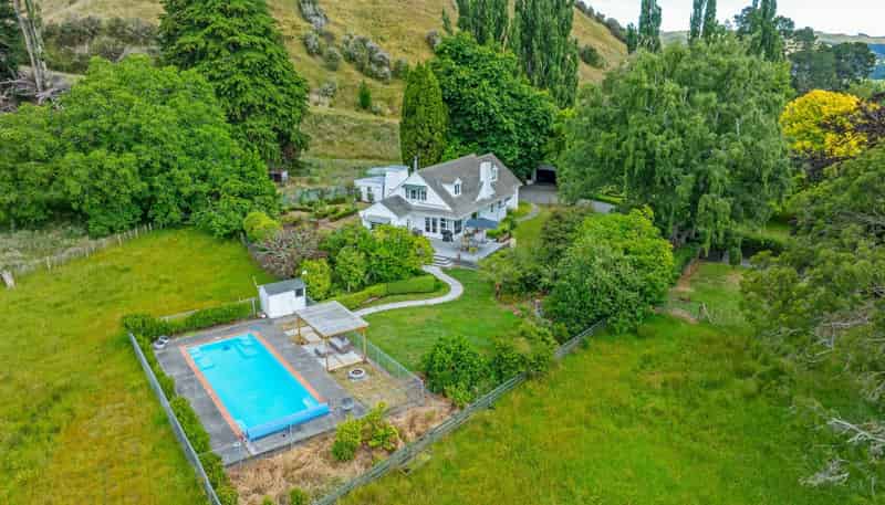805 Cheltenham Hunterville Road, Waituna West