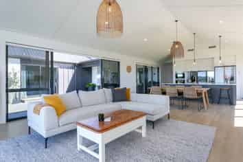 2/899 Maungatautari Road, Cambridge