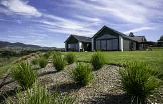 2/899 Maungatautari Road, Cambridge