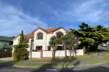 27 Amesbury Drive, Churton Park