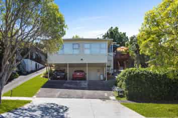 2/27 Simkin Avenue, Saint Johns