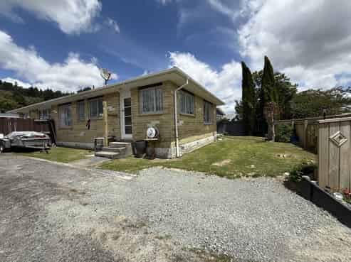 24A Oregon Drive, Maoribank