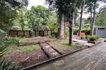 26 Tainui Road, Titirangi