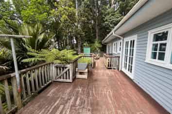 26 Tainui Road, Titirangi