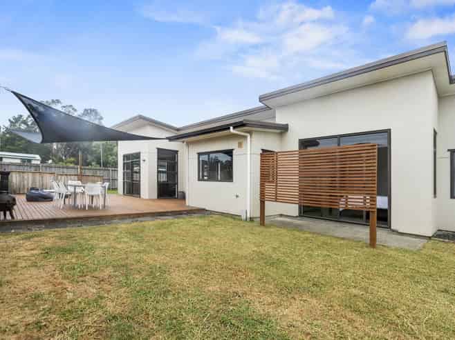 48 Tamure Place, Ruakaka