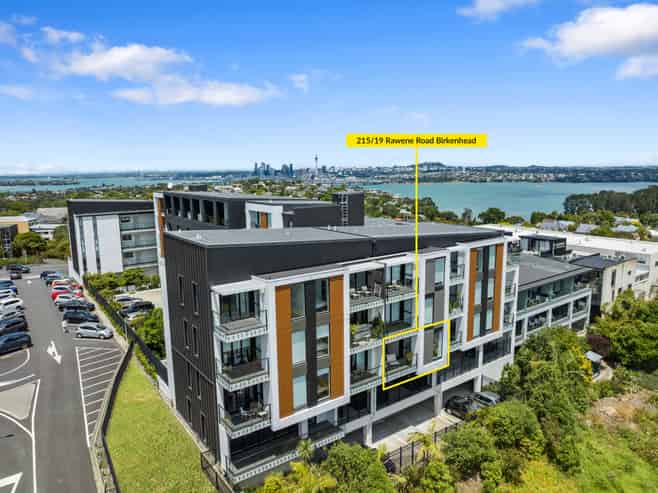 215/19 Rawene Road, Birkenhead