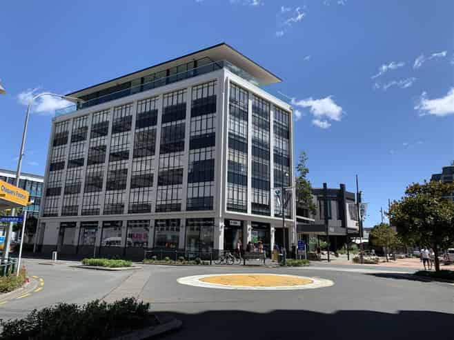 Chic Centre City Office